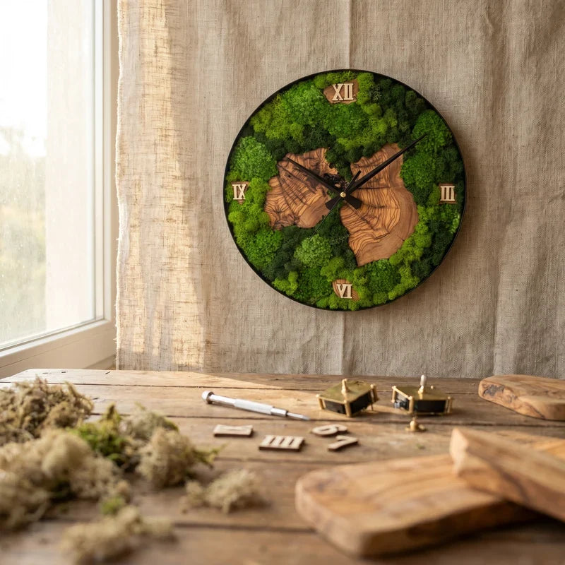 Nemus | Orologio Botanico in Muschio e Ulivo